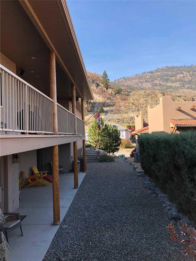 4003 Fairwinds Dr, House detached with 2 bedrooms, 5 bathrooms and 3 parking in Osoyoos BC | Image 17