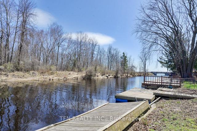 15 Lankin Blvd, House detached with 3 bedrooms, 2 bathrooms and 6 parking in Orillia ON | Image 24