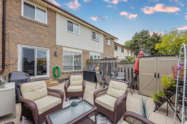 th 3 - 3430 Kingston Rd, Townhouse with 3 bedrooms, 2 bathrooms and 2 parking in Toronto ON | Image 16