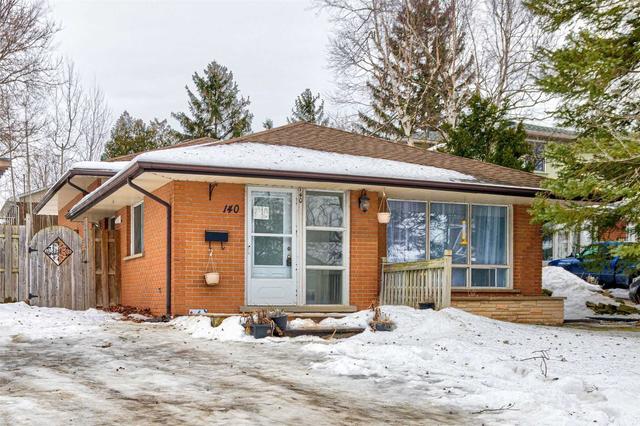 140 Mill St W, House detached with 3 bedrooms, 1 bathrooms and 5 parking in Halton Hills ON | Image 1