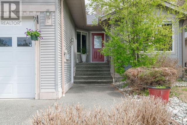 5527 Woodland Cres E, House detached with 5 bedrooms, 3 bathrooms and 2 parking in Port Alberni BC | Image 6