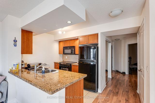 819 - 500 Doris Ave, Condo with 2 bedrooms, 2 bathrooms and 1 parking in Toronto ON | Image 6