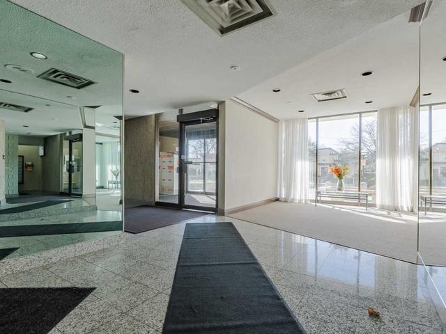810 - 511 The West Mall, Condo with 3 bedrooms, 2 bathrooms and 1 parking in Toronto ON | Image 23