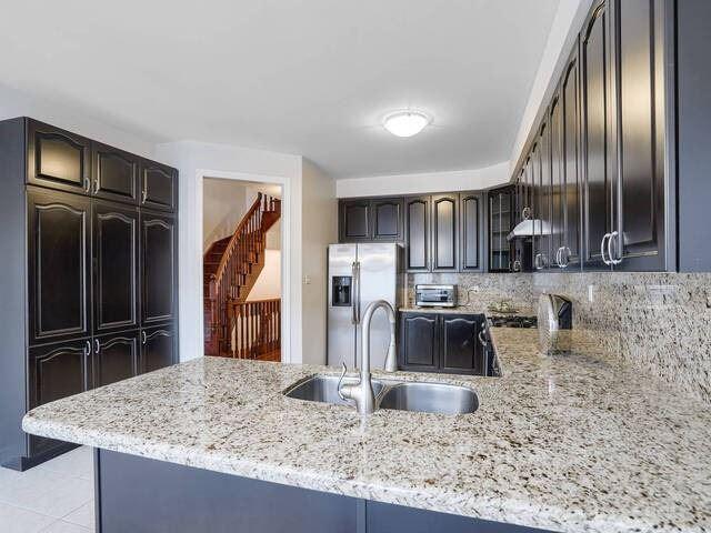 3126 Tacc Dr, House detached with 5 bedrooms, 4 bathrooms and 4 parking in Mississauga ON | Image 9