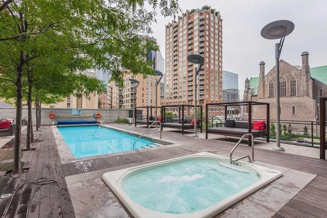2108 - 110 Charles St E, Condo with 2 bedrooms, 2 bathrooms and 1 parking in Toronto ON | Image 10