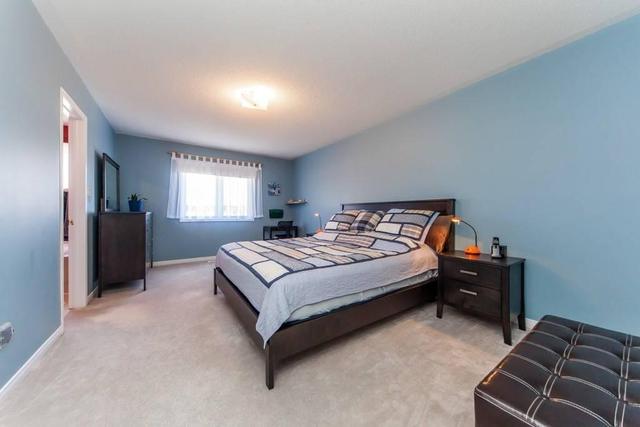 86 Niagara Tr, House attached with 3 bedrooms, 3 bathrooms and 1 parking in Halton Hills ON | Image 11