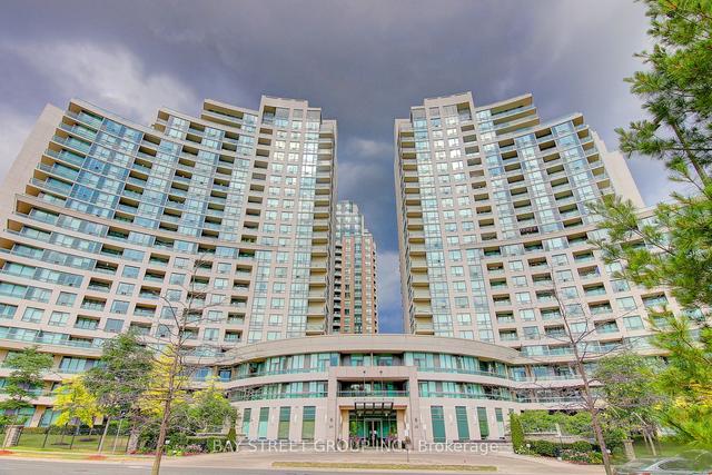 2011 - 509 Beecroft Rd, Condo with 2 bedrooms, 2 bathrooms and 1 parking in Toronto ON | Image 1