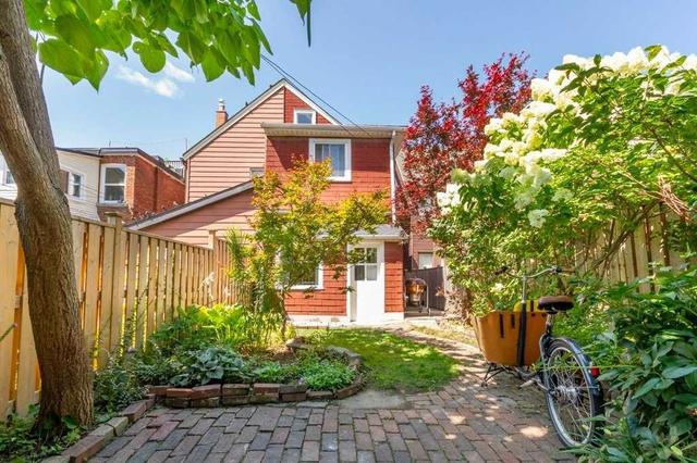801 Ossington Ave, House semidetached with 4 bedrooms, 2 bathrooms and 1 parking in Toronto ON | Image 27