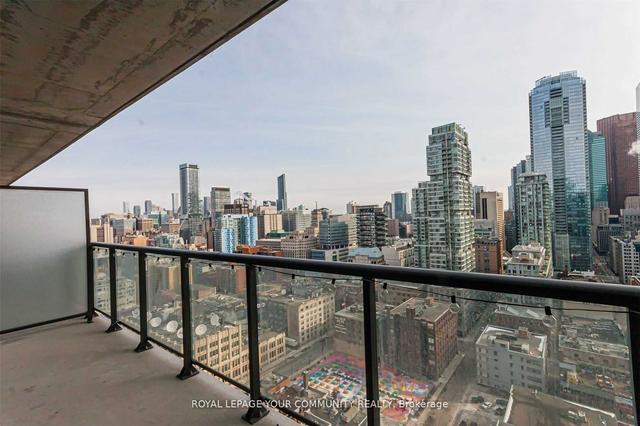 2508 - 290 Adelaide St W, Condo with 1 bedrooms, 1 bathrooms and 1 parking in Toronto ON | Image 6