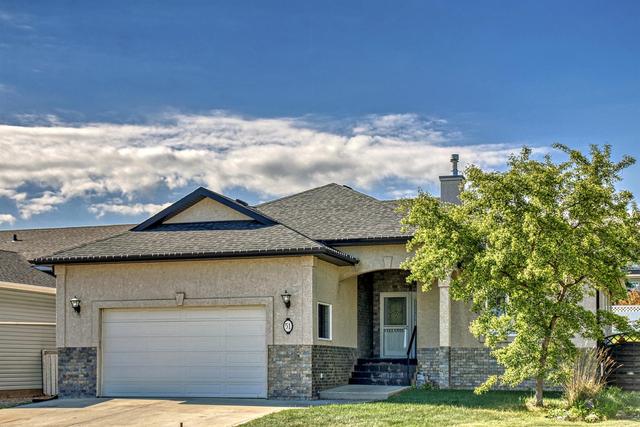 51 Lindman Close, House detached with 5 bedrooms, 3 bathrooms and 4 parking in Sylvan Lake AB | Image 3