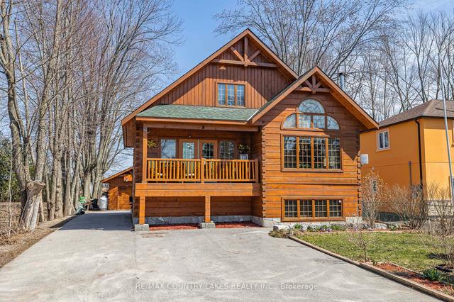 2441 Lakeshore Dr, House detached with 5 bedrooms, 3 bathrooms and 7 parking in Ramara ON | Image 1