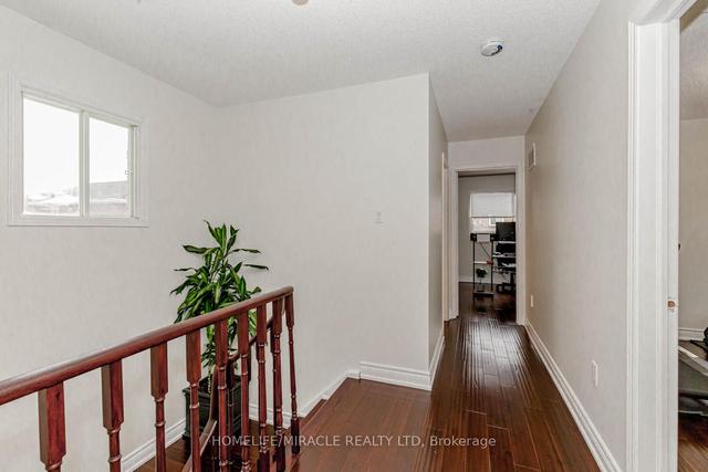 16 Cortez Crt W, House detached with 3 bedrooms, 4 bathrooms and 3.5 parking in Brampton ON | Image 19