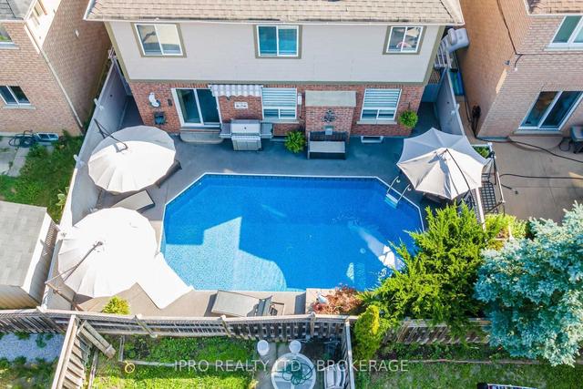 35 River Rock Cres, House detached with 4 bedrooms, 5 bathrooms and 4 parking in Brampton ON | Image 23