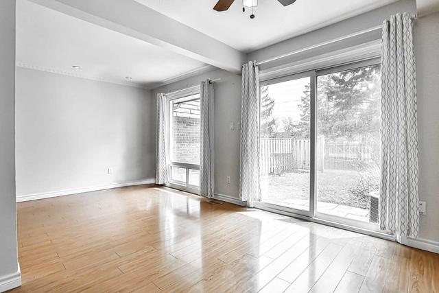 135 Huntingdale Blvd, Townhouse with 4 bedrooms, 3 bathrooms and 1 parking in Toronto ON | Image 7