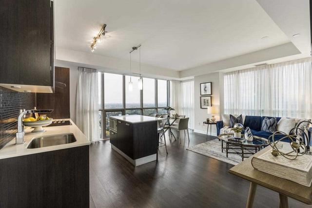 1507 - 11 Bogert Ave, Condo with 2 bedrooms, 2 bathrooms and 1 parking in Toronto ON | Image 25