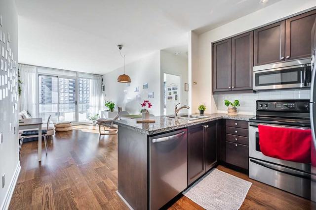 709 - 500 St Clair Ave W, Condo with 1 bedrooms, 1 bathrooms and 0 parking in Toronto ON | Image 1