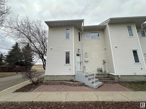 17447 92 Av Nw, House attached with 3 bedrooms, 1 bathrooms and null parking in Edmonton AB | Card Image