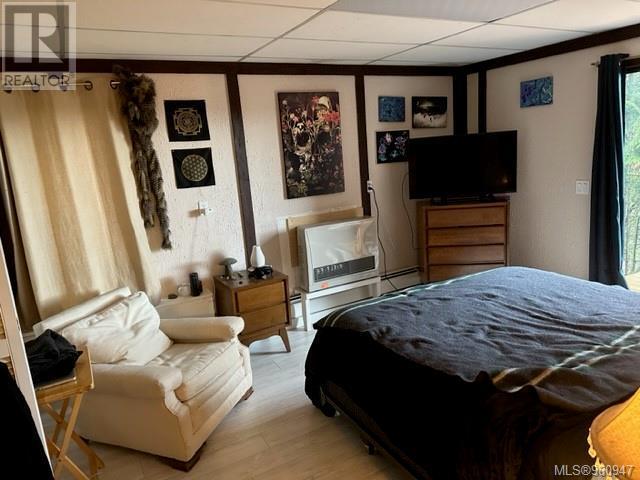 basement suite - photo taken by tenant | Image 70