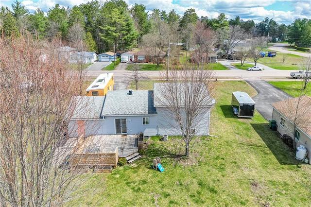 119 Schwanz Road, House detached with 3 bedrooms, 2 bathrooms and 8 parking in Petawawa ON | Image 26