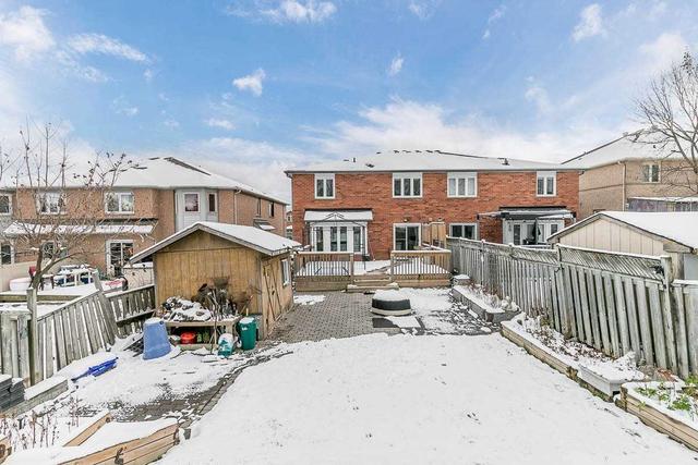 535 Walpole Cres, House attached with 3 bedrooms, 3 bathrooms and 2 parking in Newmarket ON | Image 19