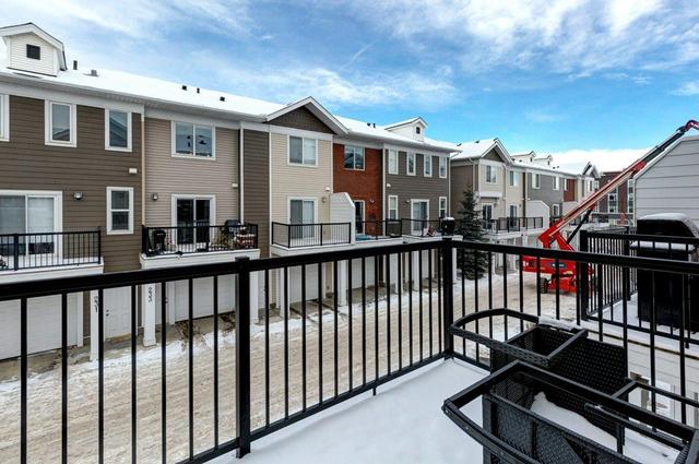 336 Silverado Common Sw, Home with 3 bedrooms, 2 bathrooms and 2 parking in Calgary AB | Image 29