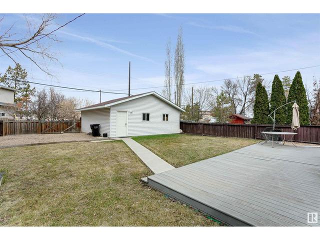 11430 Tower Rd Nw, House detached with 5 bedrooms, 2 bathrooms and 6 parking in Edmonton AB | Image 40