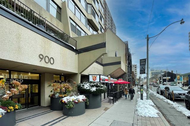 unit803 - 900 Yonge St, Condo with 2 bedrooms, 2 bathrooms and 1 parking in Toronto ON | Image 1