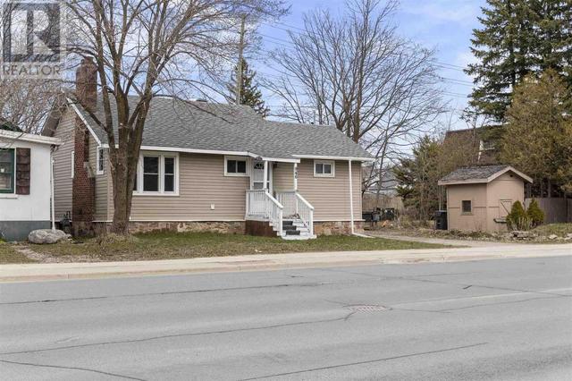 946 Wellington St E, House detached with 2 bedrooms, 1 bathrooms and null parking in Sault Ste. Marie ON | Image 33