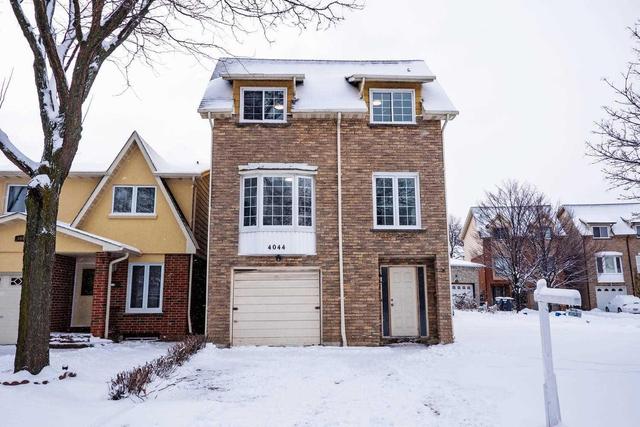 4044 Pavillion Crt, House detached with 3 bedrooms, 3 bathrooms and 2 parking in Mississauga ON | Image 1