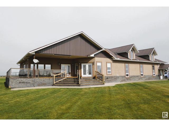 18 - 59515 Rge Rd 260, House detached with 4 bedrooms, 3 bathrooms and null parking in Westlock County AB | Image 2