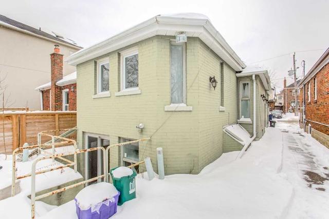 394 Old Orchard Grve, House detached with 2 bedrooms, 2 bathrooms and 1 parking in Toronto ON | Image 17