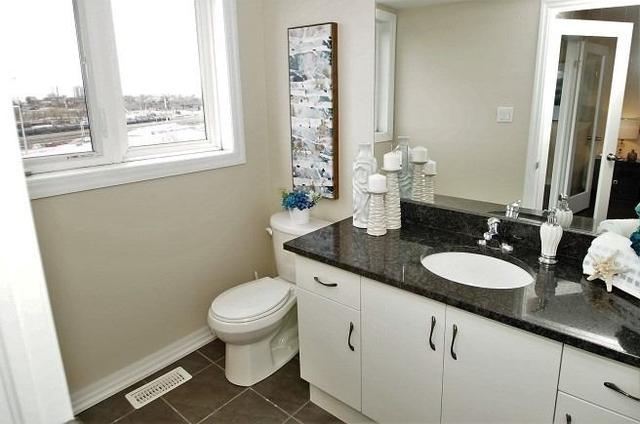 33 - 290 Barton St W, Townhouse with 3 bedrooms, 3 bathrooms and 1 parking in Hamilton ON | Image 4