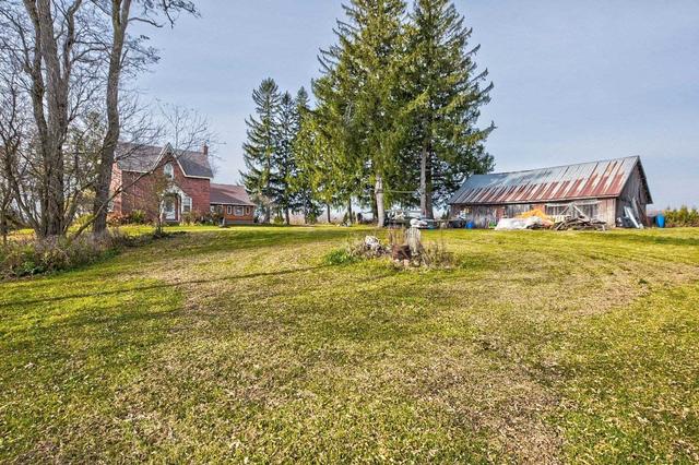 2524 Highway 11 S, House detached with 3 bedrooms, 1 bathrooms and 8 parking in North Bay ON | Image 6