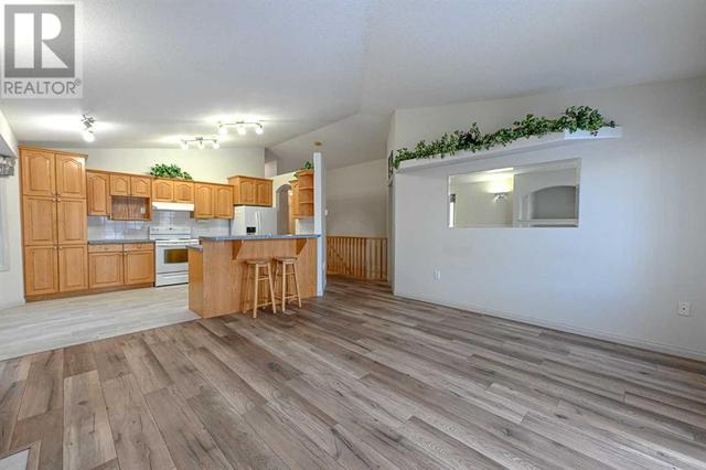 15, - 8910 122 Avenue, House semidetached with 4 bedrooms, 3 bathrooms and 3 parking in Grande Prairie AB | Image 21