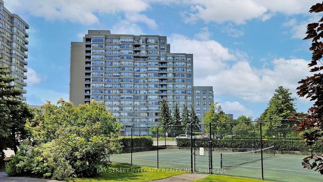 1401 - 7 Townsgate Dr, Condo with 2 bedrooms, 2 bathrooms and 1 parking in Vaughan ON | Image 28