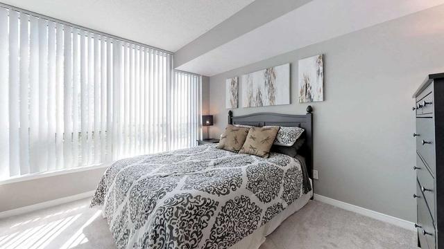 305 - 4900 Glen Erin Dr, Condo with 2 bedrooms, 1 bathrooms and 1 parking in Mississauga ON | Image 7