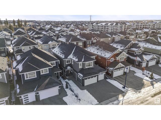 4466 Suzanna Cr Sw, House detached with 6 bedrooms, 6 bathrooms and 6 parking in Edmonton AB | Image 3
