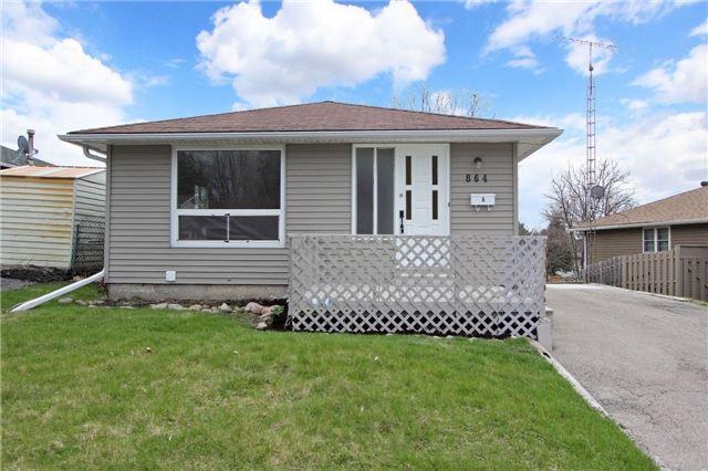 864 Grandview Dr, House detached with 3 bedrooms, 2 bathrooms and 5 parking in Oshawa ON | Image 1