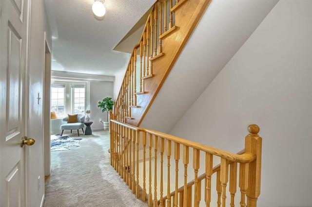 249 Torbarrie Rd, House attached with 3 bedrooms, 3 bathrooms and 1 parking in Toronto ON | Image 17