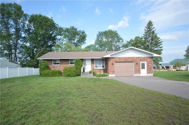499 Cedar Haven Road, House detached with 4 bedrooms, 2 bathrooms and 6 parking in Whitewater Region ON | Image 21