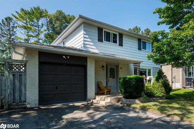 40 Jeffrey St, House detached with 4 bedrooms, 2 bathrooms and 4 parking in Barrie ON | Image 1