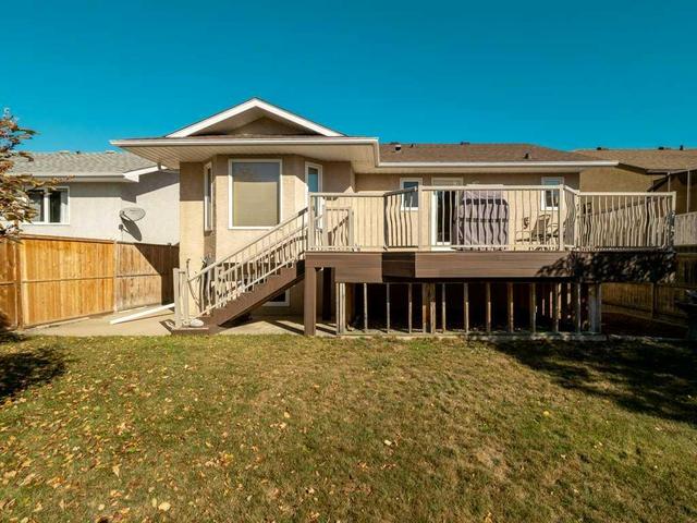118 Heritage Place W, House detached with 3 bedrooms, 3 bathrooms and 4 parking in Lethbridge AB | Image 43
