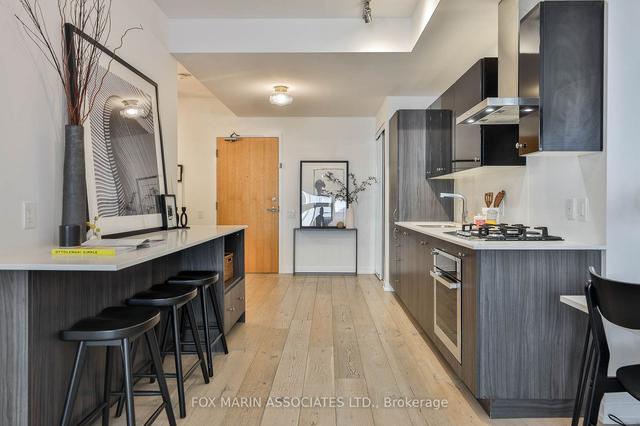 417 - 38 Howard Park Ave, Condo with 1 bedrooms, 1 bathrooms and 1 parking in Toronto ON | Image 3