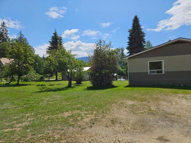 432 Alexander Road, House detached with 3 bedrooms, 1 bathrooms and 5 parking in Central Kootenay K BC | Image 32