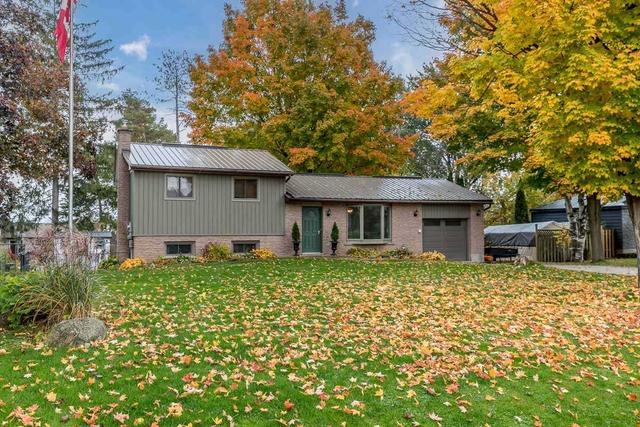 21 Shelswell Blvd, House detached with 3 bedrooms, 3 bathrooms and 7 parking in Oro Medonte ON | Card Image