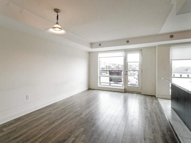 07 - 100 Dufay Rd, Townhouse with 2 bedrooms, 2 bathrooms and 1 parking in Brampton ON | Image 2