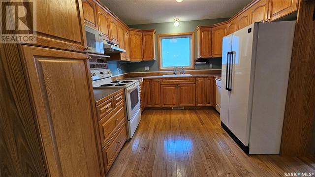 456 - 165 Robert Street W, House semidetached with 2 bedrooms, 3 bathrooms and null parking in Swift Current SK | Image 5