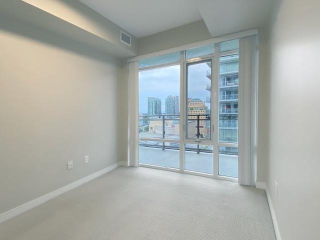 1602 - 360 Square One Dr, Condo with 2 bedrooms, 2 bathrooms and 1 parking in Mississauga ON | Image 12