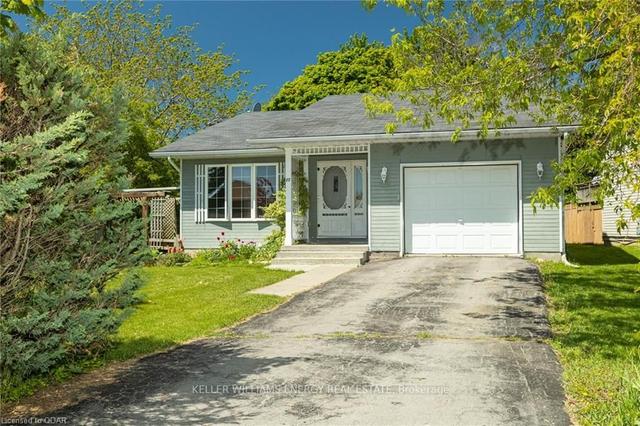 13 Harbourview Cres, House detached with 3 bedrooms, 2 bathrooms and 4 parking in Prince Edward County ON | Image 34