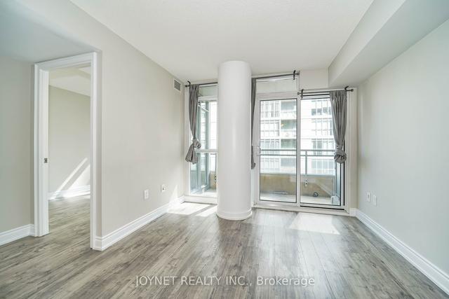 516 - 10 Capreol Crt, Condo with 1 bedrooms, 1 bathrooms and 0 parking in Toronto ON | Image 24
